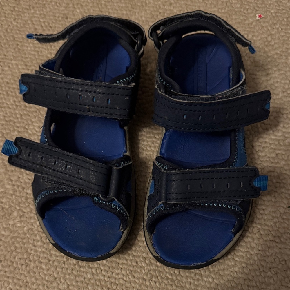 Merrell Black and Blue Sandals